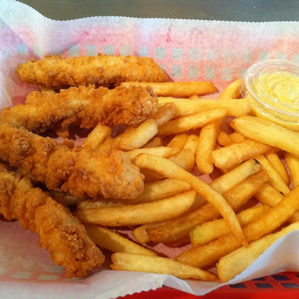 Chicken Tender Basket w/ fries | Verona Mediterranean Pizzeria - Food ...